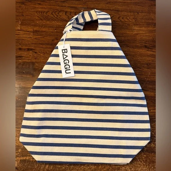NWT Baggu Sailor Stripe Duck Bag in Navy & White Striped Canvas Tote - Picture 2 of 14